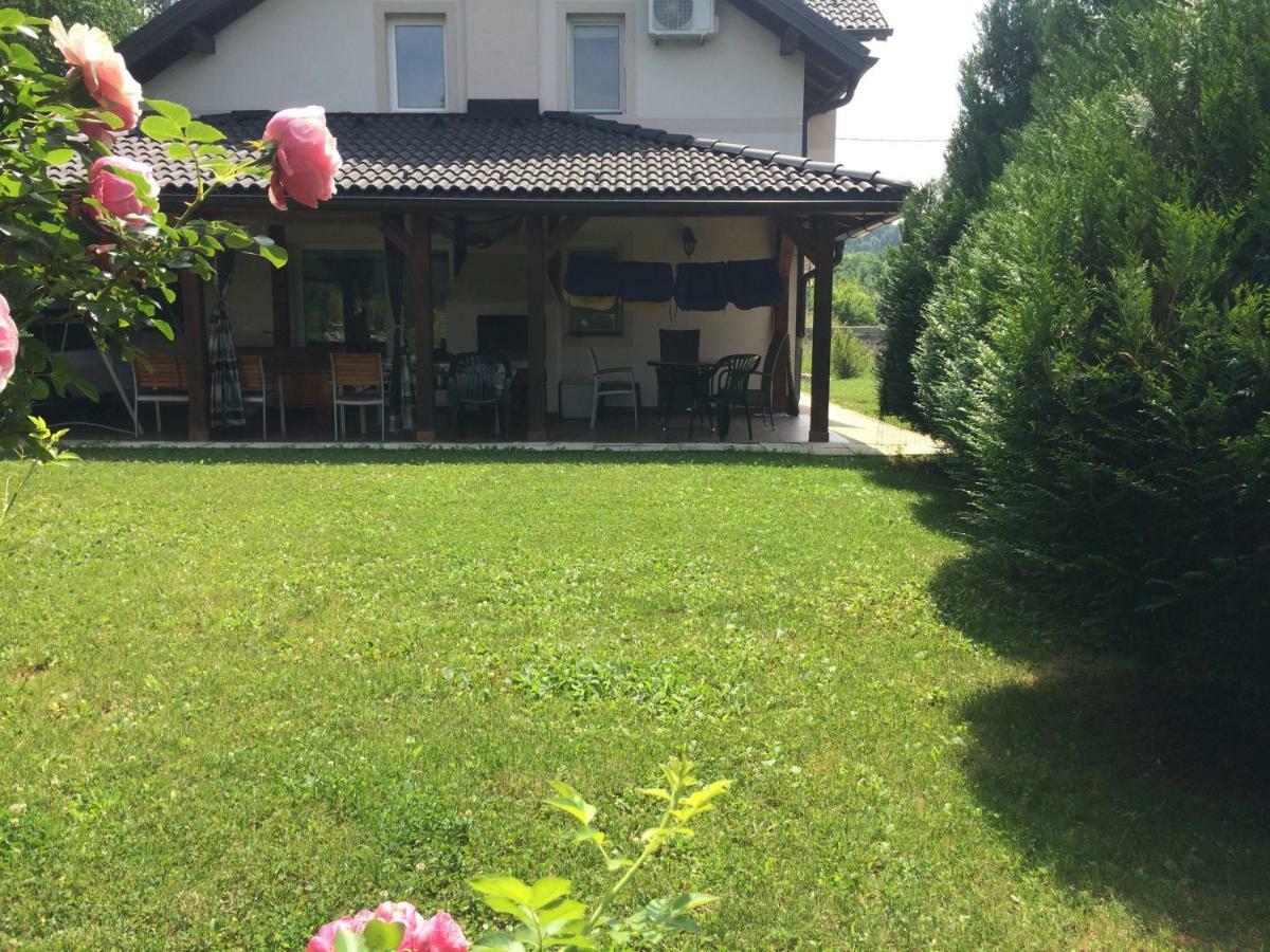 Charming Luxury Villa Sarajevo Exteriör bild